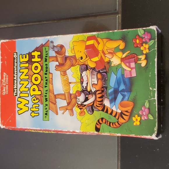 Winnie the Pooh vhs lot - Picture 7 of 7